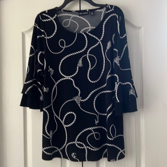 Nina Leonard top L , black and white. - Picture 1 of 8